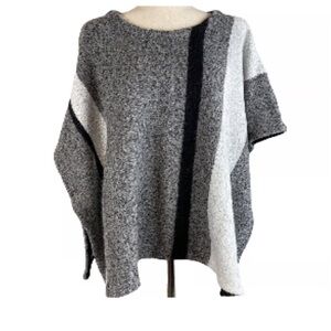 Loft Colorblock Poncho Grey/Black/White‎ Women's XS/S NWOT/ Excellent Condition
